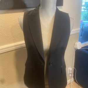 BROOK BROTHERS TAILORED SLEEVELESS BLACK VEST